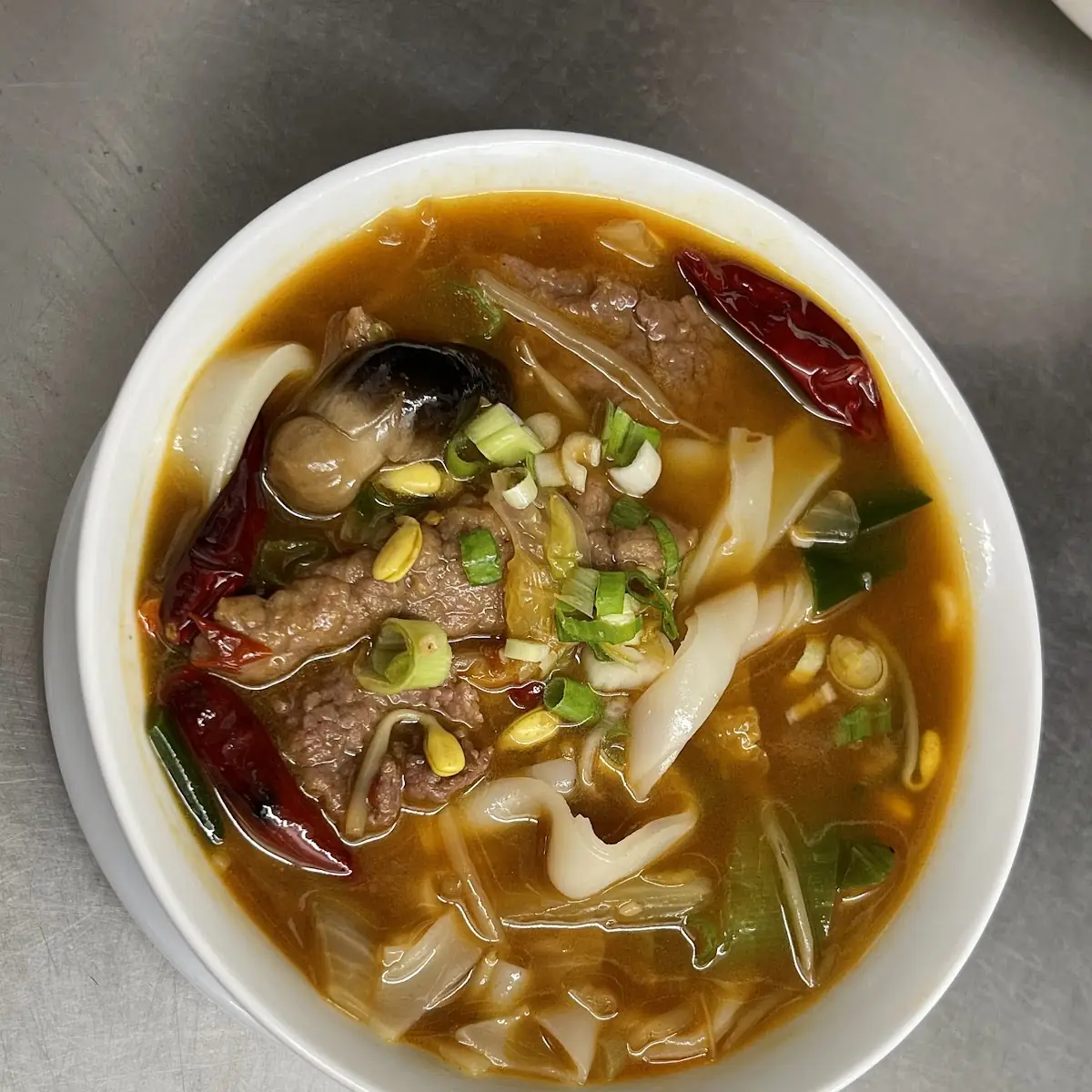 hot & sour soup 酸菜汤
